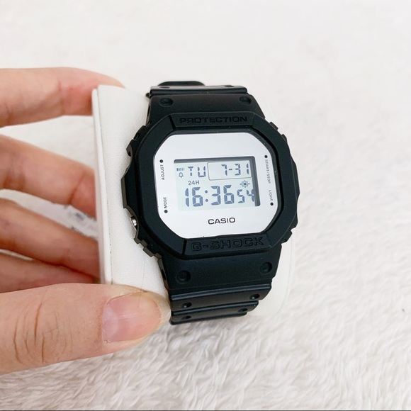 NIB Casio G Shock Vintage Sport Digital Watch